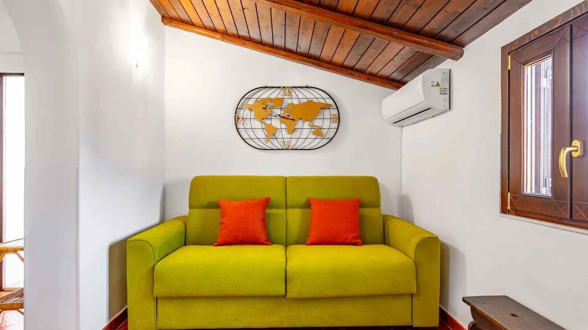Apartment Cute Apt In San Berillo - Urban Living At Its Best Catania Italy